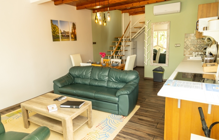 Körösparti Megálló