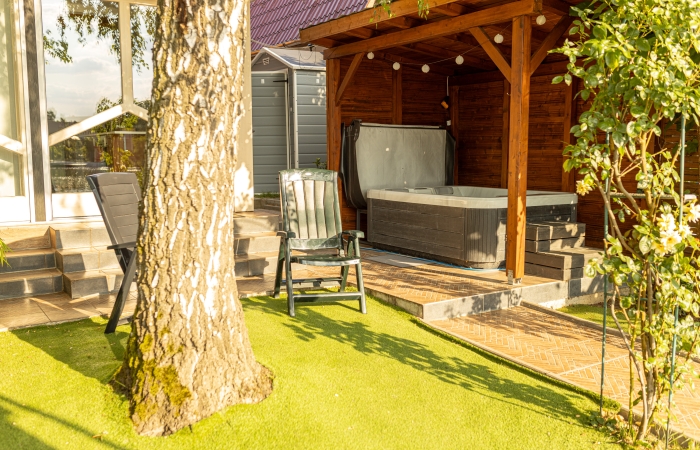 Körösparti Megálló